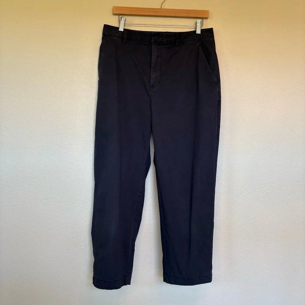 GAP Women's Mid Rise, Straight Up Khaki, Grey Chinos, Size 8 - Picture 3 of 12
